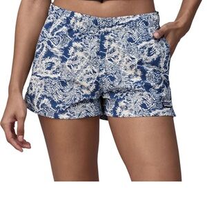 Patagonia Blue and White Athletic Shorts 2.5 barely Baggies shorts